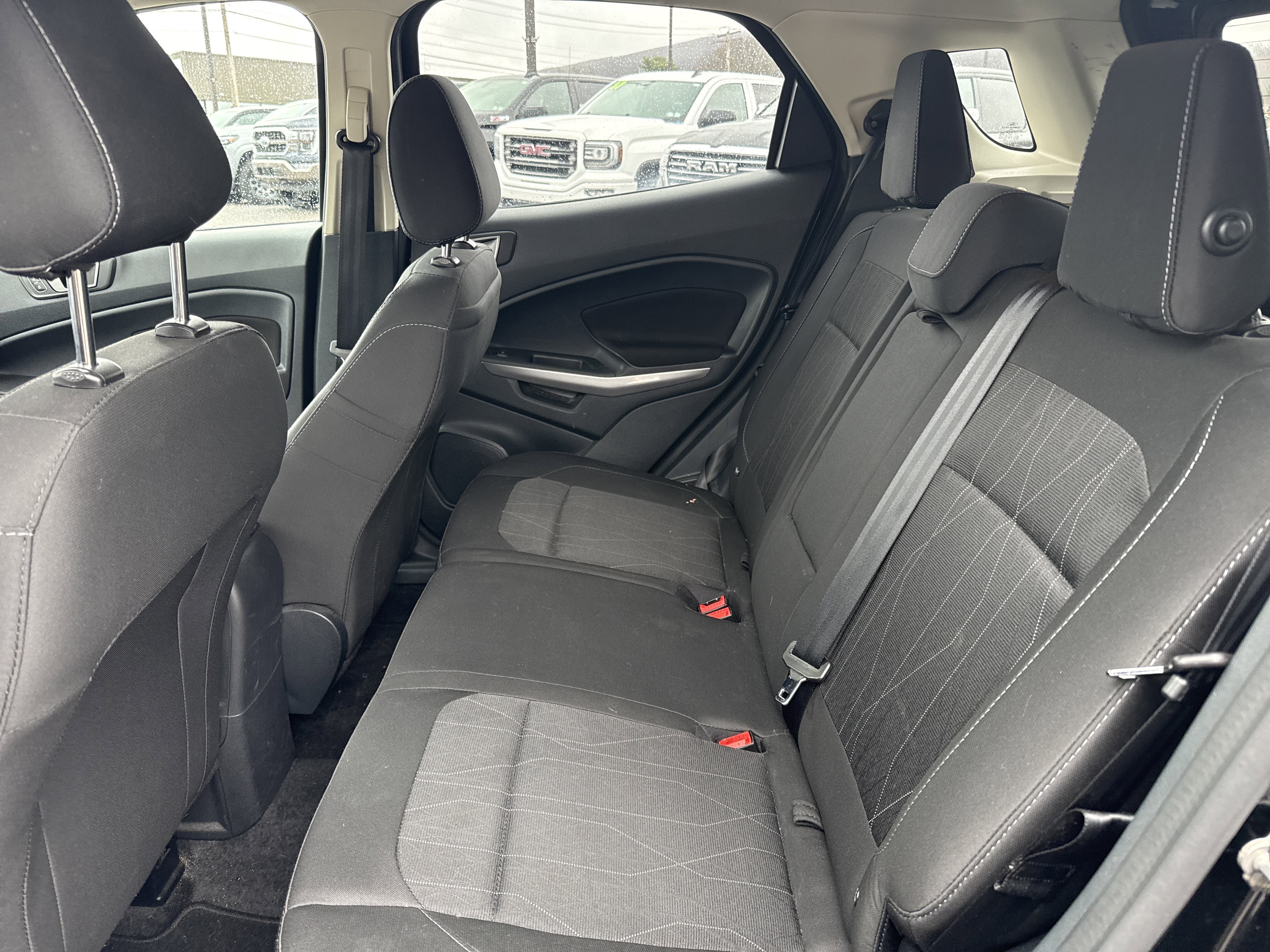 Used 2021 Ford EcoSport SE image 12