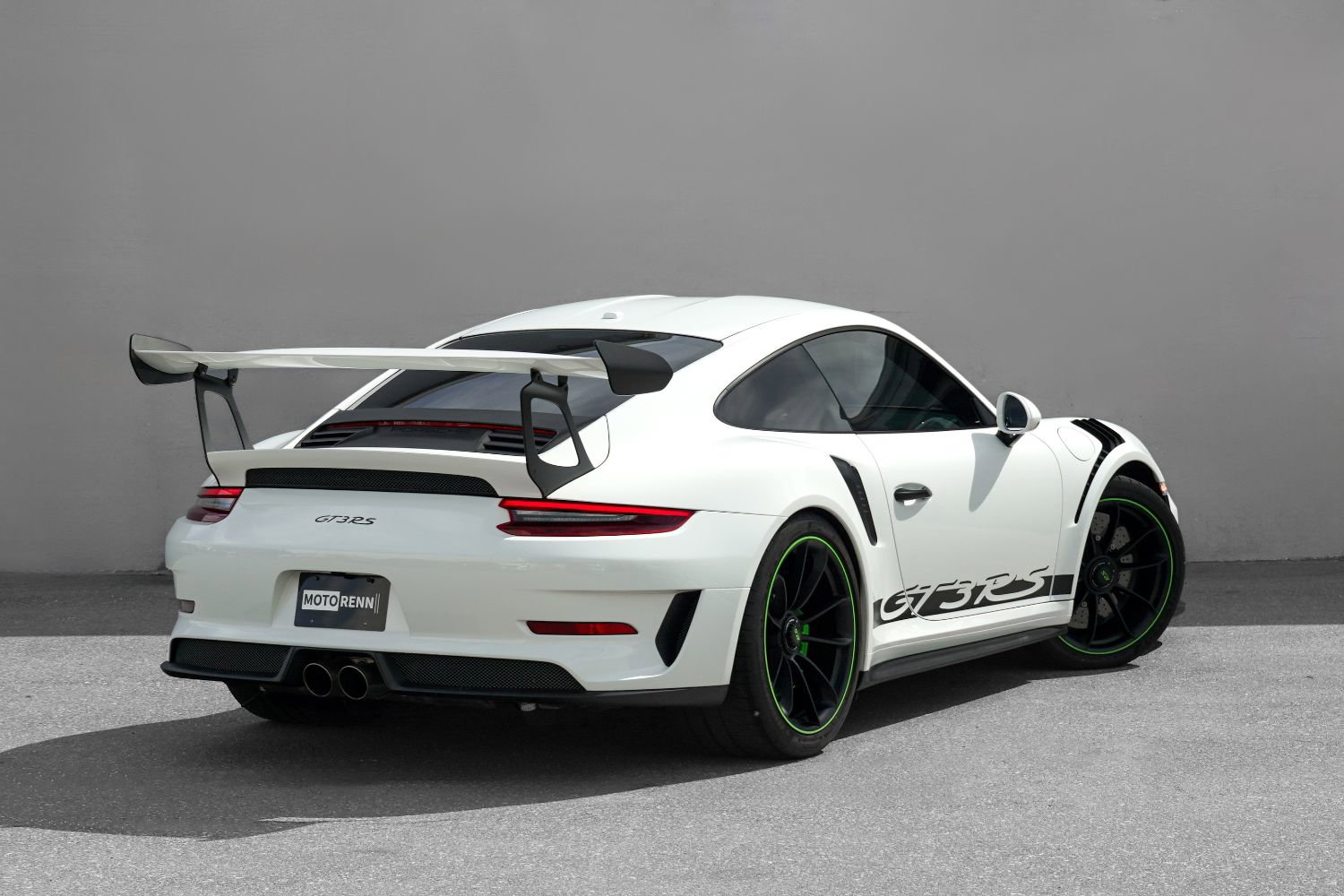 Used 2019 Porsche 911 GT3 RS RWD image 3