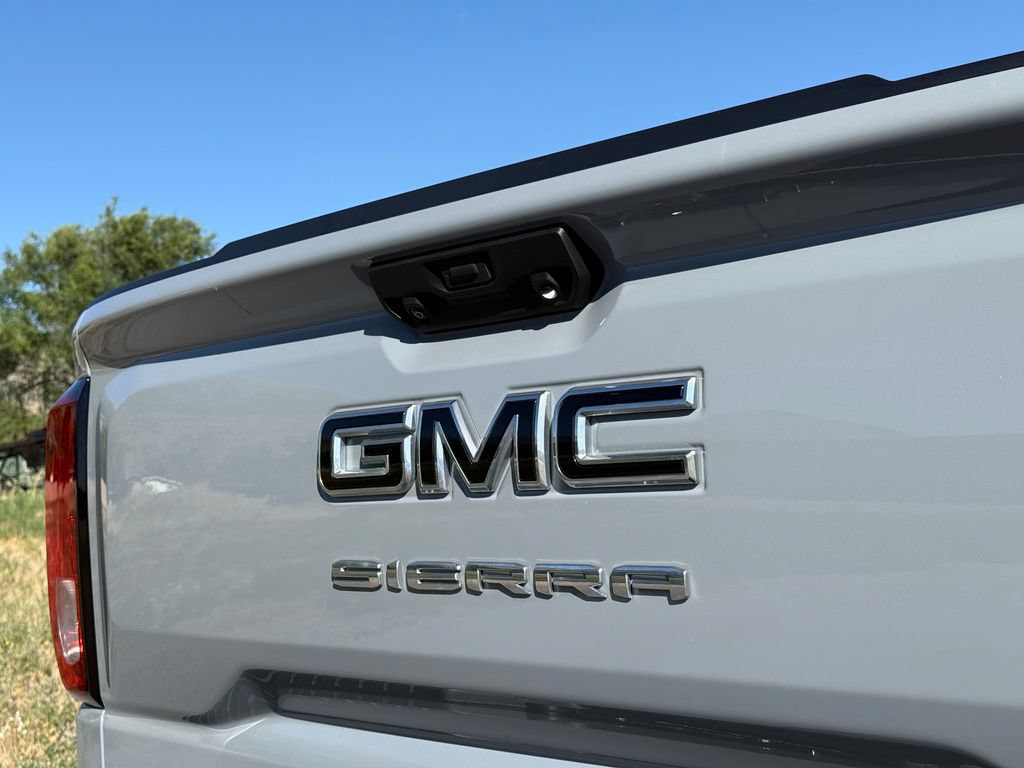Used 2024 GMC Sierra 1500 Elevation w/ Preferred Package AWD/4WD image 14