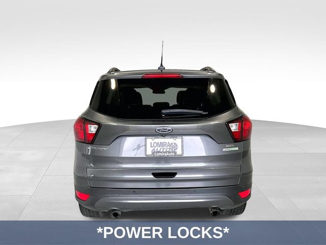 Used 2019 Ford Escape SEL w/ SEL Sport Appearance Package FWD image 9