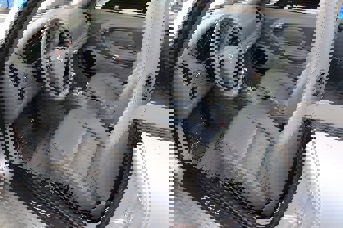 Used 2003 Porsche 911 Cabriolet image 25