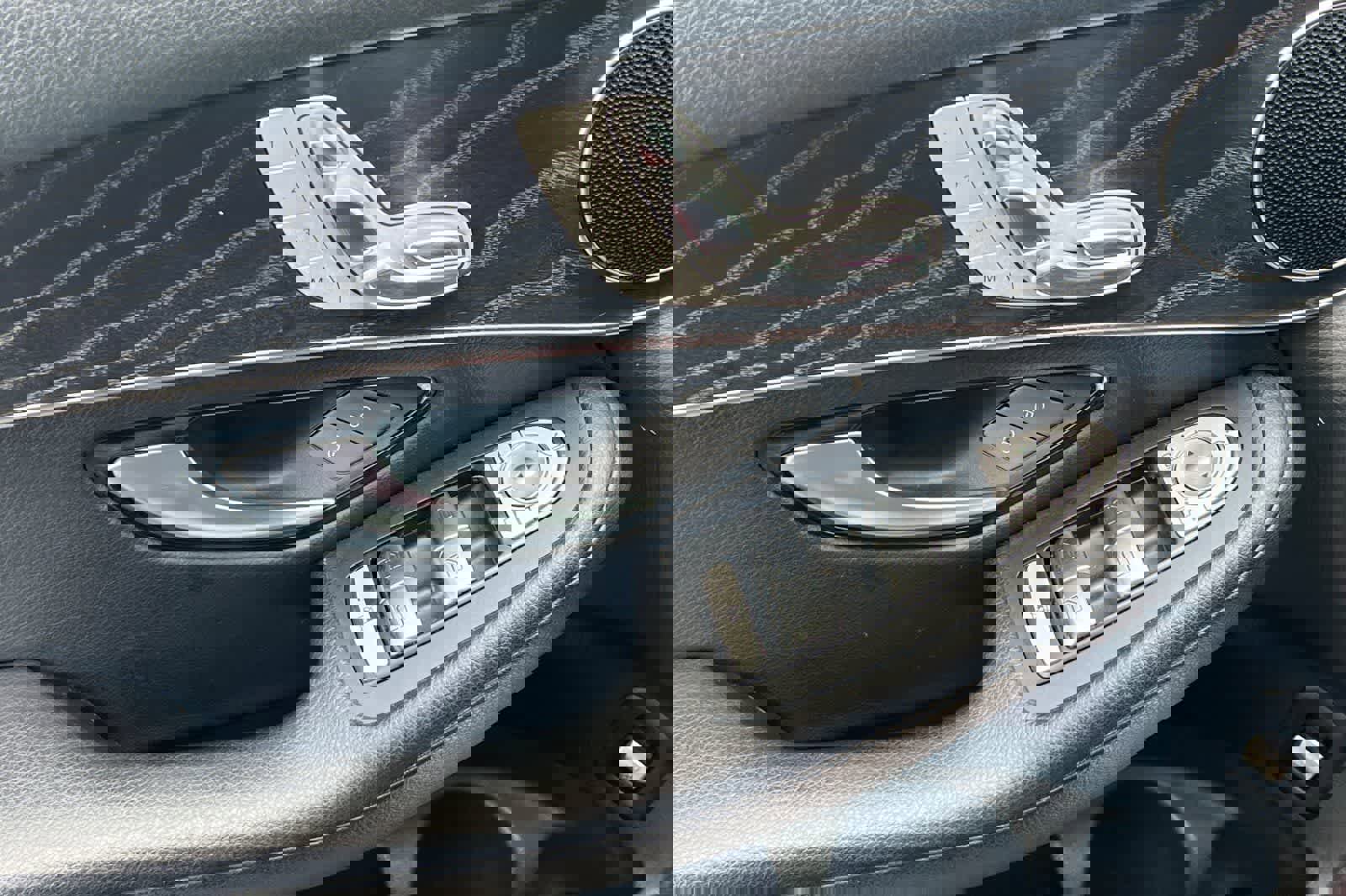 Used 2018 Mercedes-Benz GLC 300 image 13