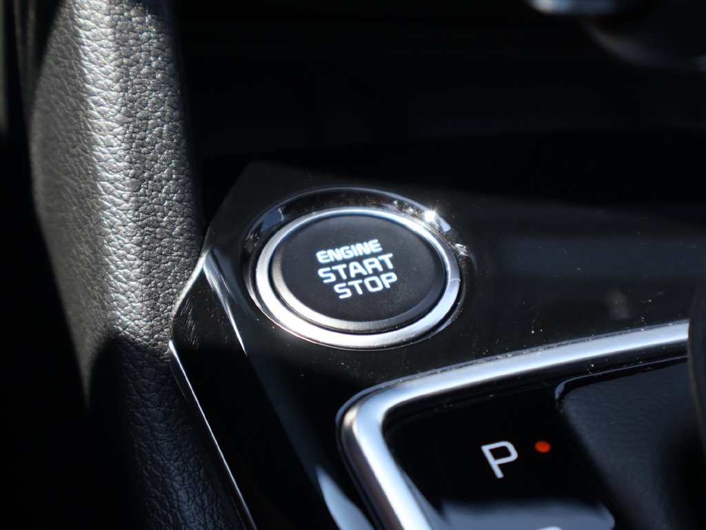 Used 2025 Kia Sportage SX FWD image 32