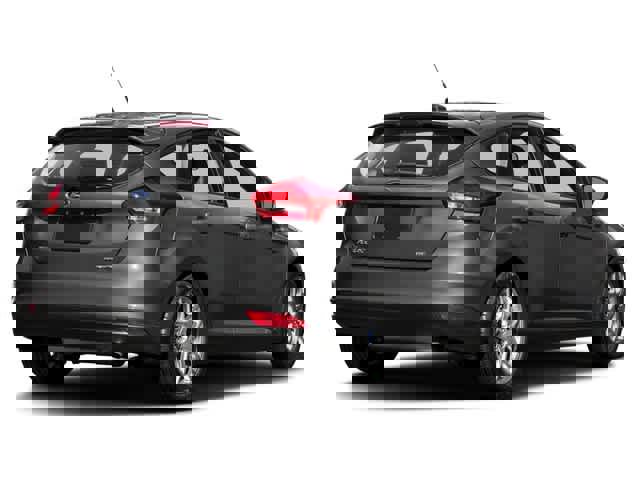 Used 2016 Ford Focus SE FWD image 1