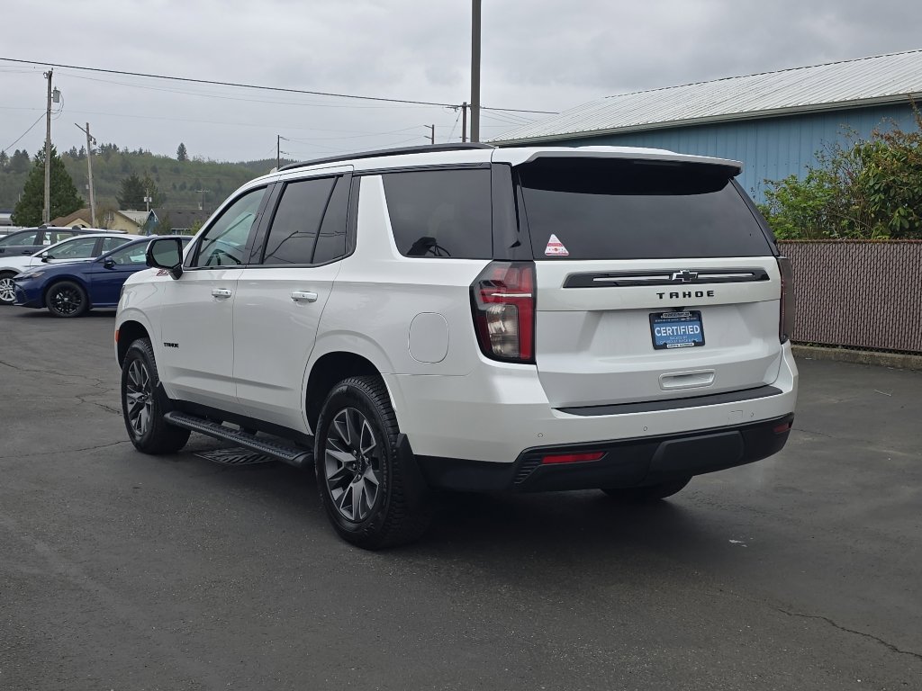 Used 2024 Chevrolet Tahoe Z71 w/ Luxury Package AWD/4WD image 4