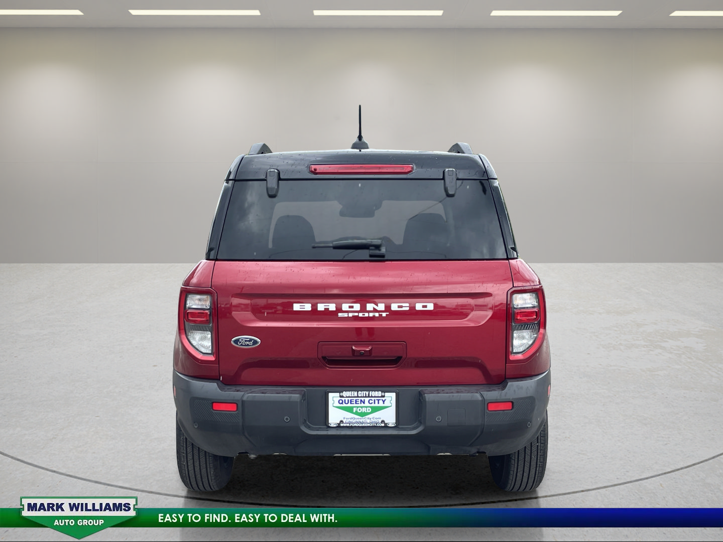 Used 2025 Ford Bronco Sport Outer Banks w/ Outer Banks Tech Package+ AWD/4WD image 8