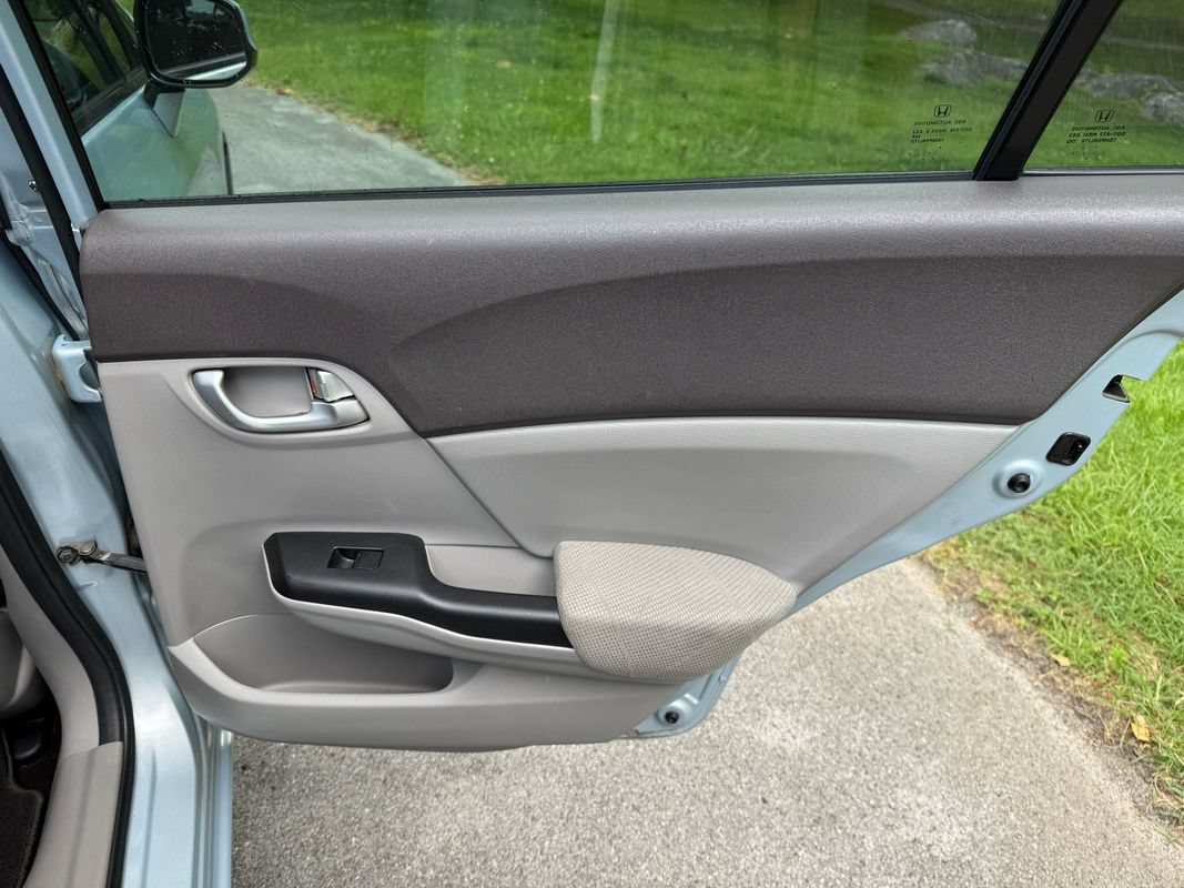 Used 2012 Honda Civic EX image 30