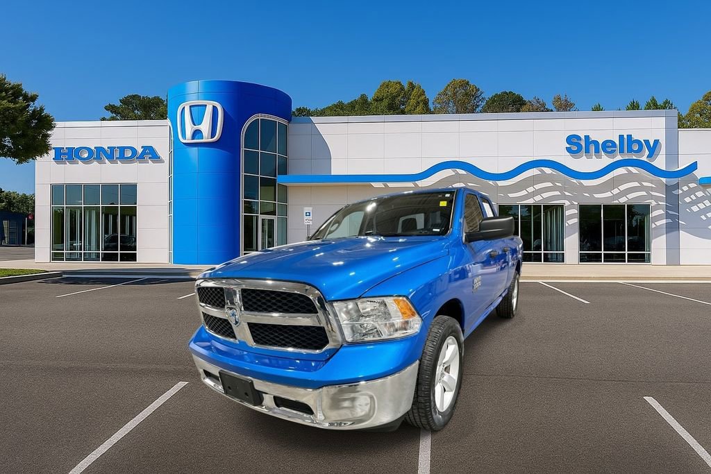 Used 2024 RAM 1500 Classic SLT image 4