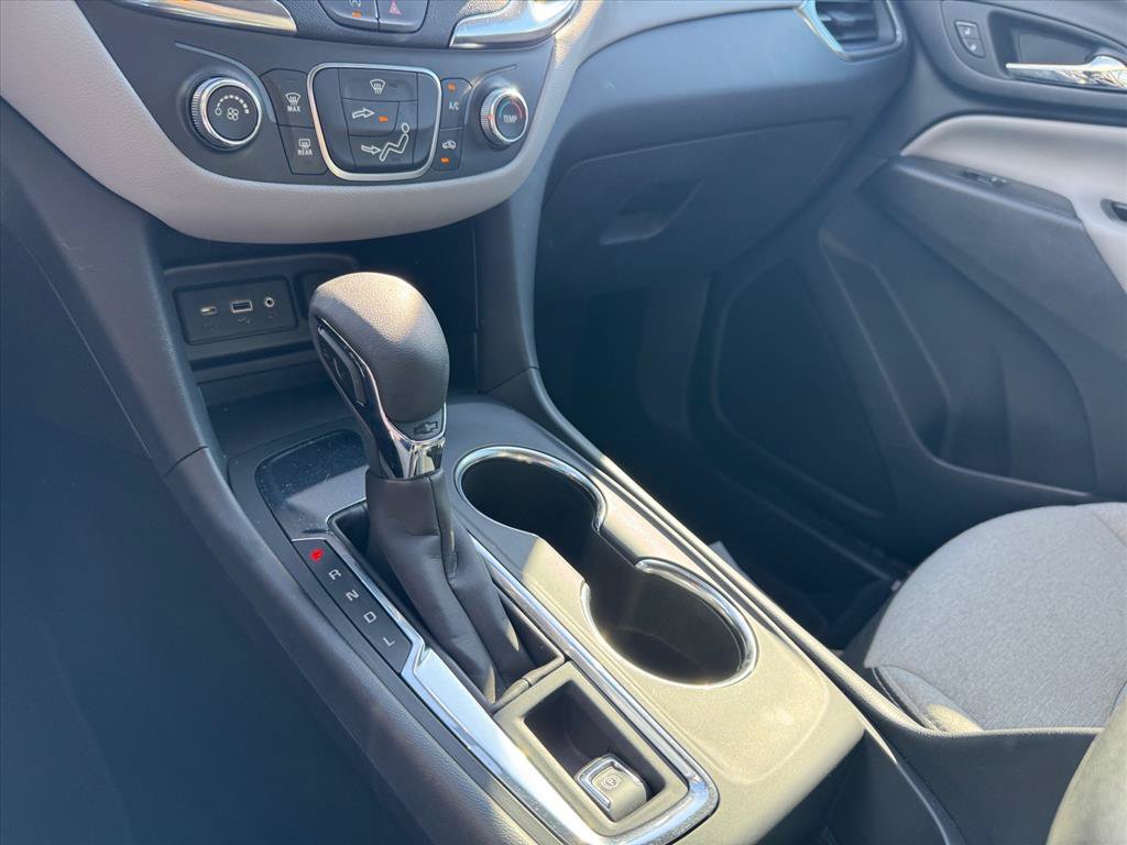 Used 2024 Chevrolet Equinox LS w/ LS Convenience Package FWD image 19