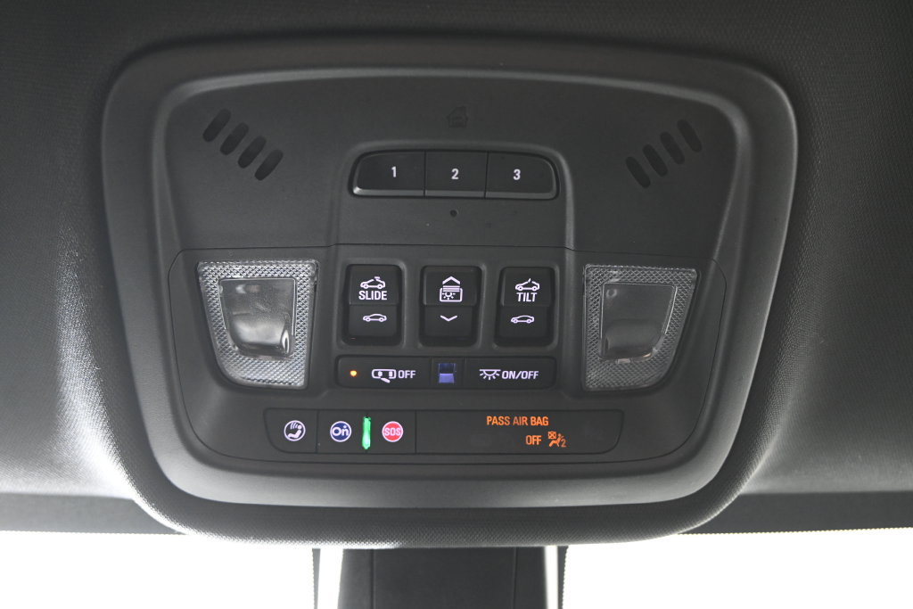 Used 2023 Chevrolet Traverse High Country w/ LPO, Floor Liner Package AWD/4WD image 36