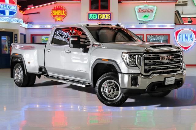 Used 2022 GMC Sierra 3500 SLE AWD/4WD image 1