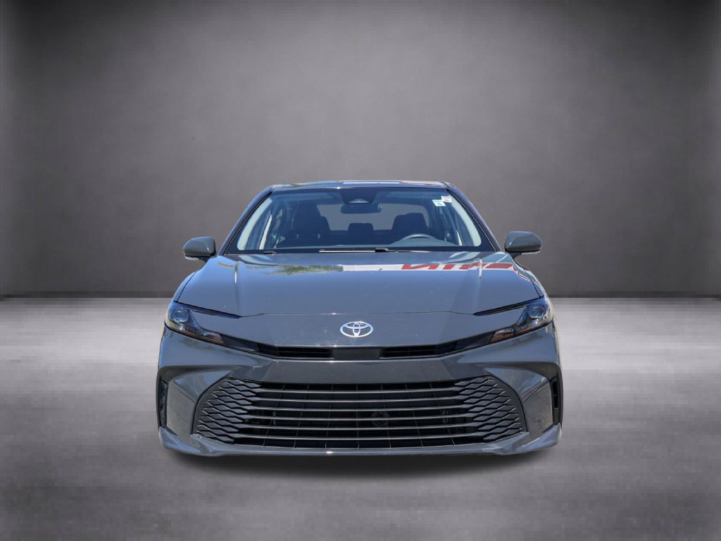 Used 2025 Toyota Camry LE FWD image 10