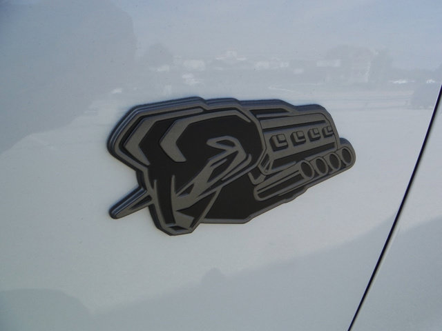 New 2027 RAM 1500 4x4 Crew Cab image 8