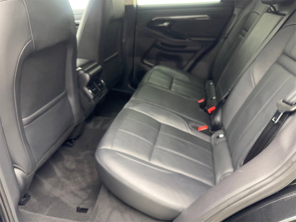 Used 2023 Land Rover Range Rover Evoque S image 34