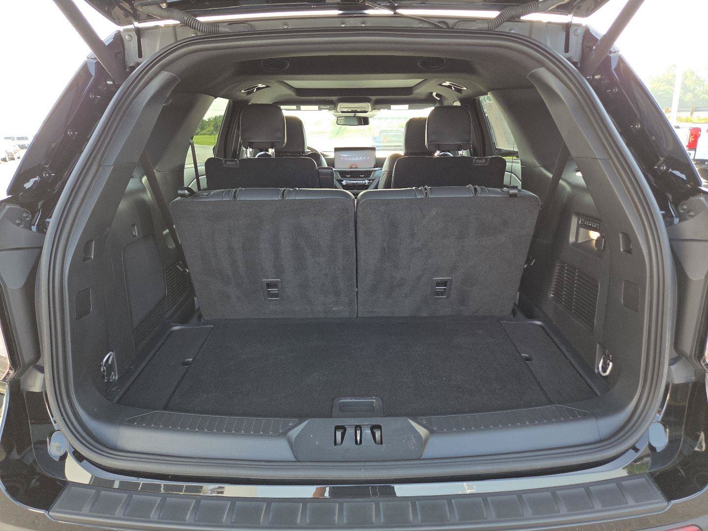 Used 2025 Ford Explorer ST w/ Sun And Sound Package AWD/4WD image 18