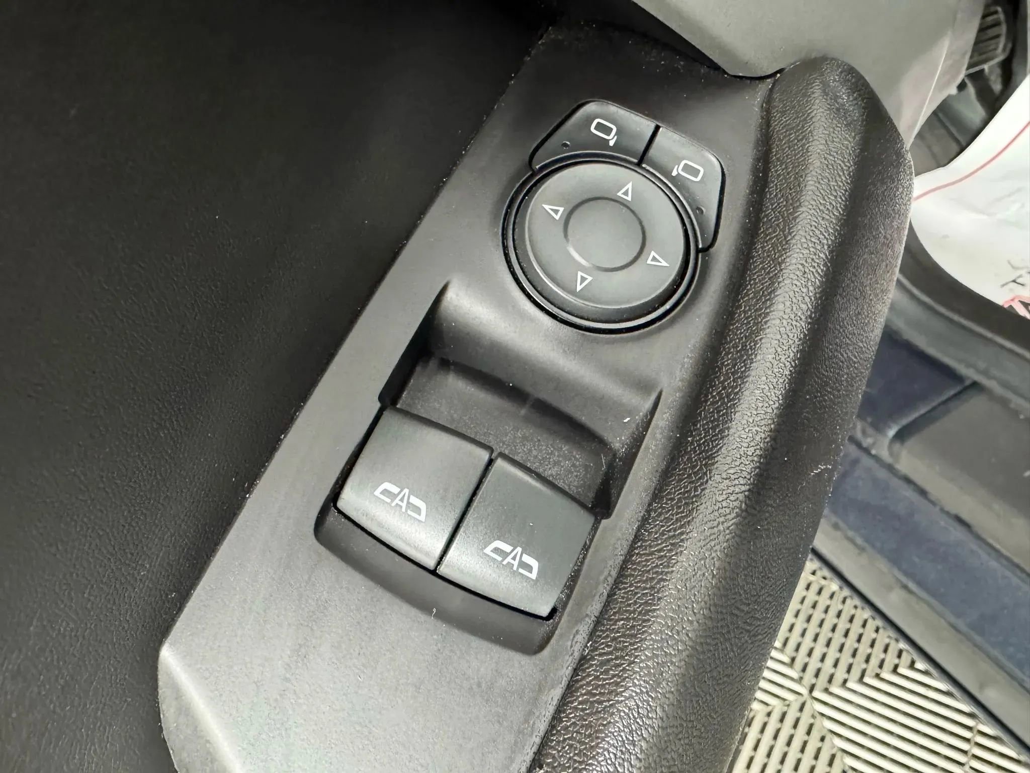 Used 2020 Chevrolet Camaro SS image 35