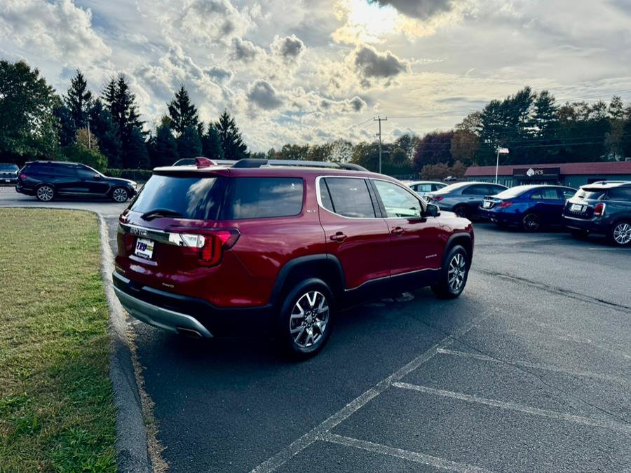 Used 2023 GMC Acadia SLT image 7