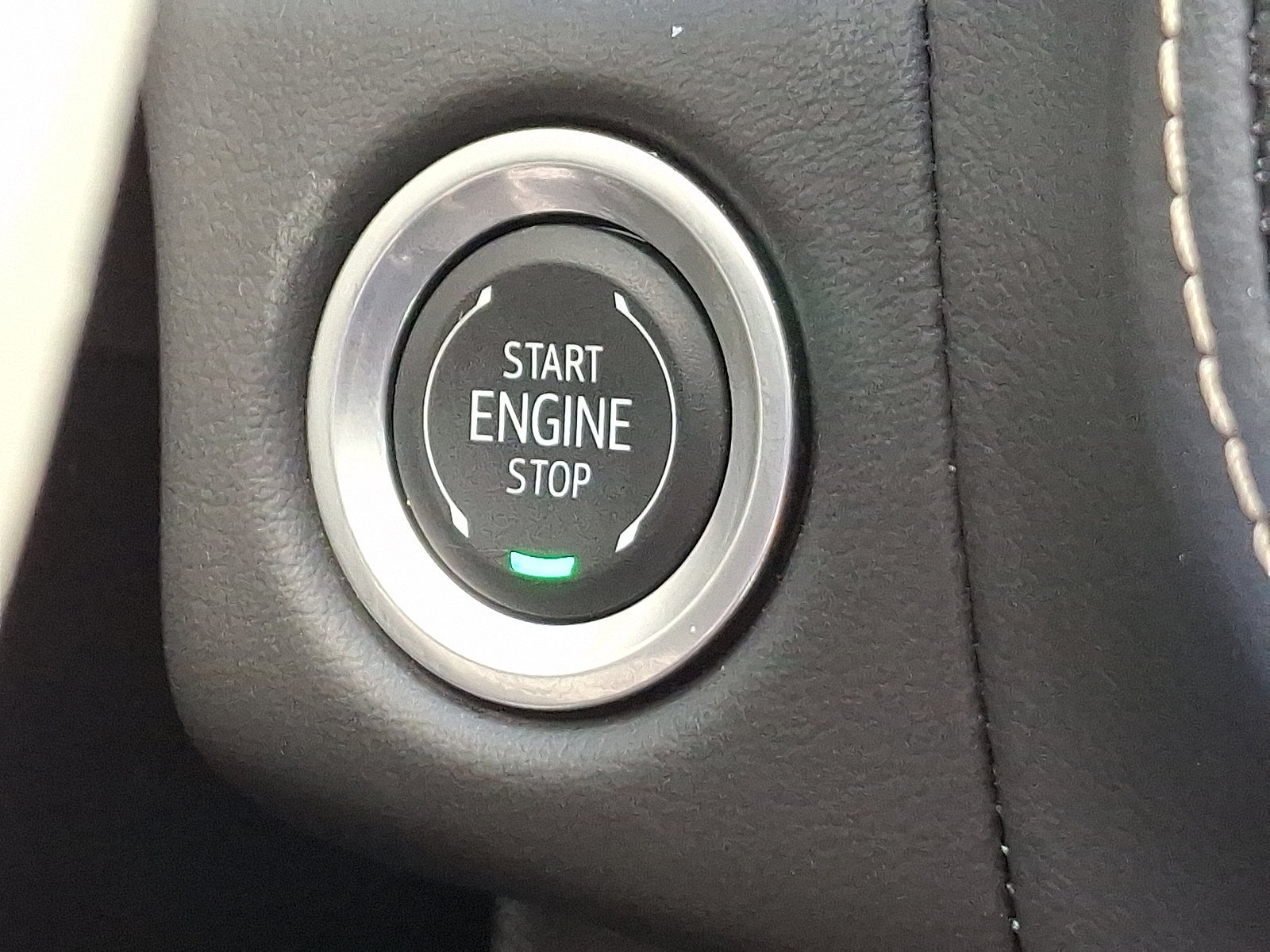 Certified 2024 GMC Yukon XL SLT image 25