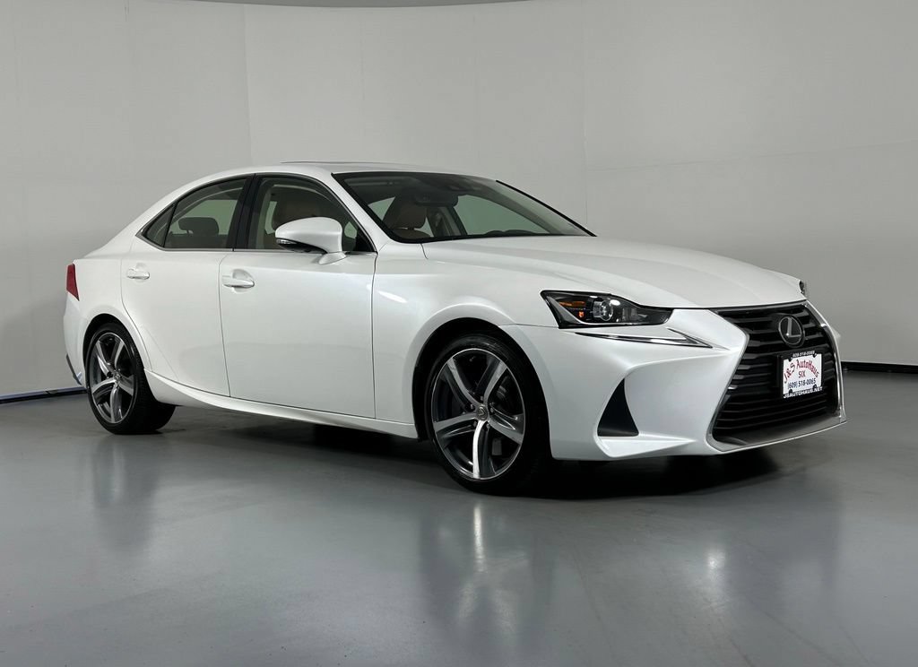 Used 2017 Lexus IS 300 AWD image 1