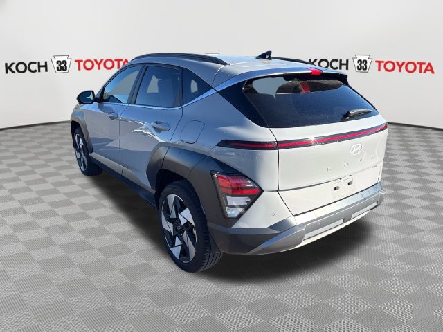 Used 2025 Hyundai Kona Limited AWD/4WD image 6