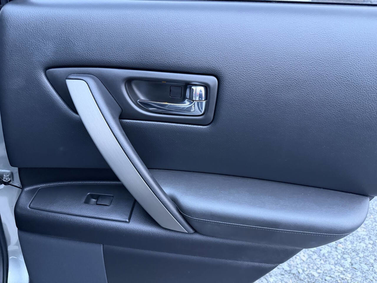 Used 2007 INFINITI FX35 AWD image 32