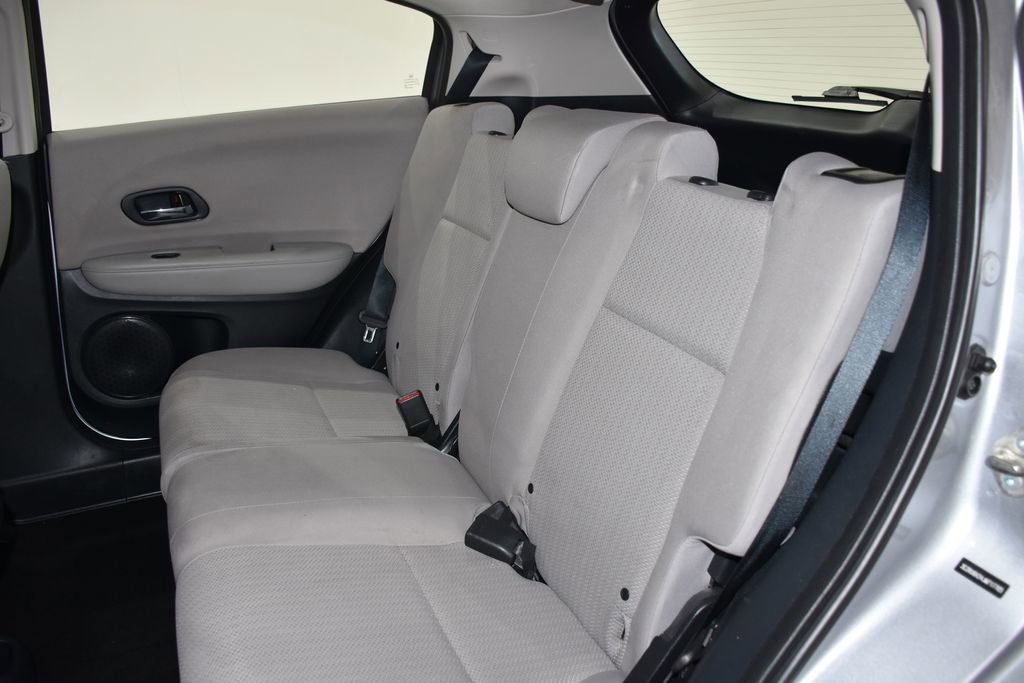 Used 2018 Honda HR-V LX image 26