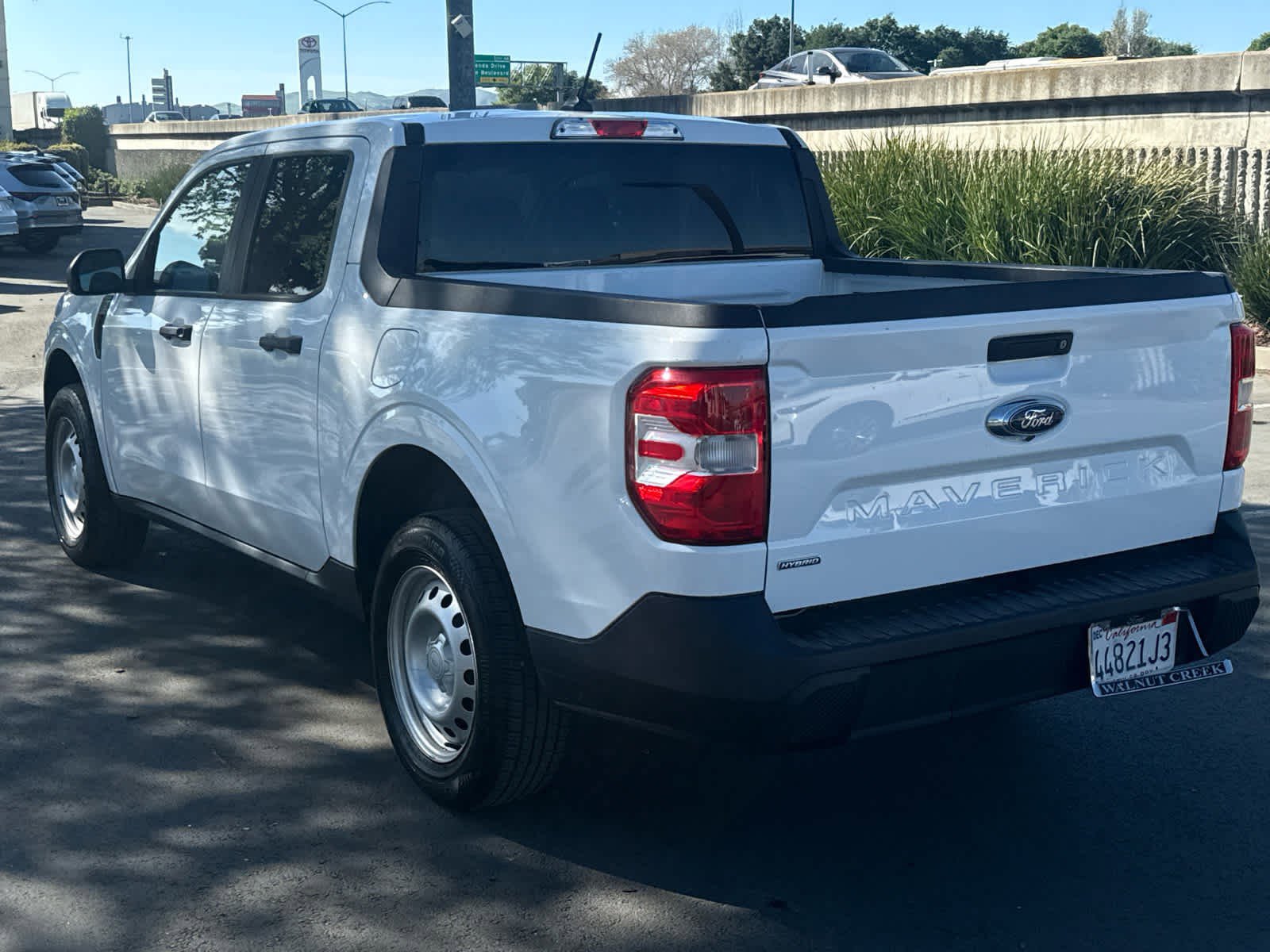 Used 2022 Ford Maverick XL image 13