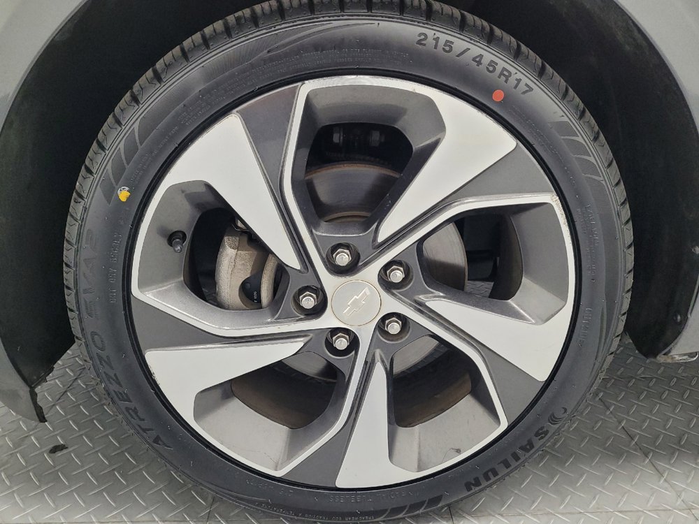 Used 2018 Chevrolet Sonic Premier FWD image 31