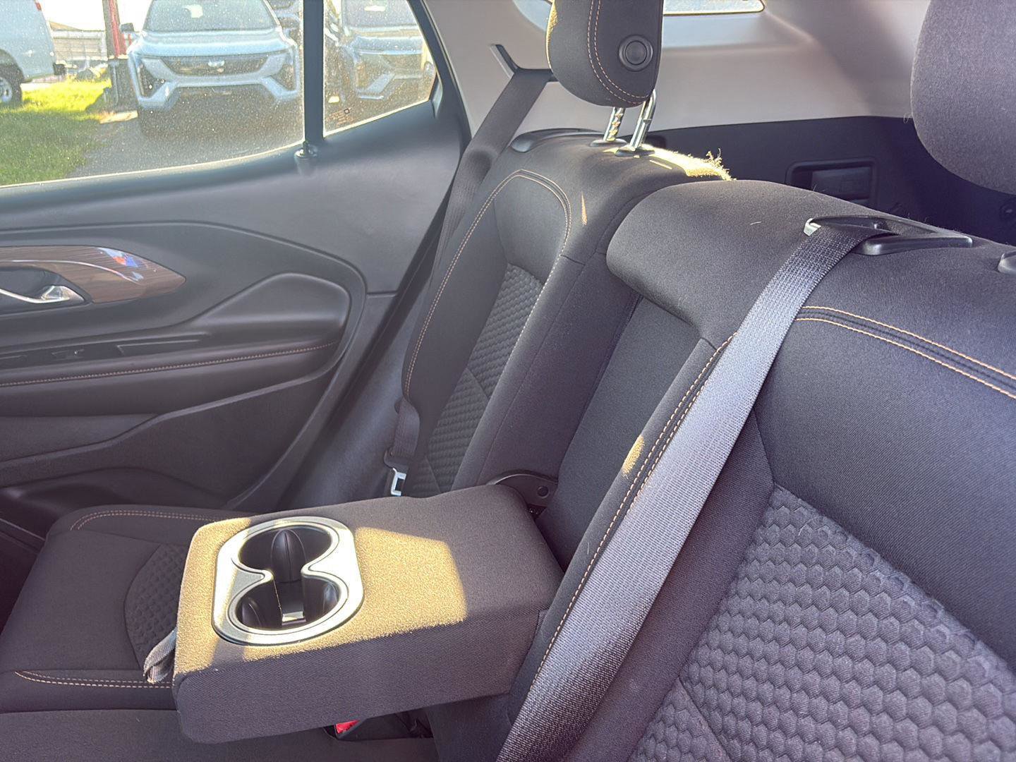 Used 2020 GMC Terrain SLE image 31