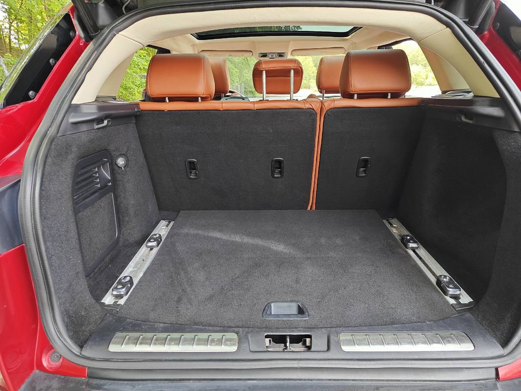 Used 2012 Land Rover Range Rover Evoque Prestige w/ Prestige Premium Pkg image 14