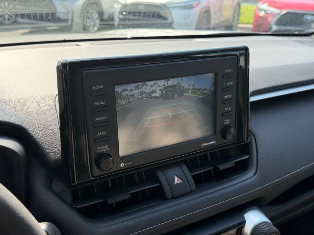 Used 2021 Toyota RAV4 LE FWD image 23