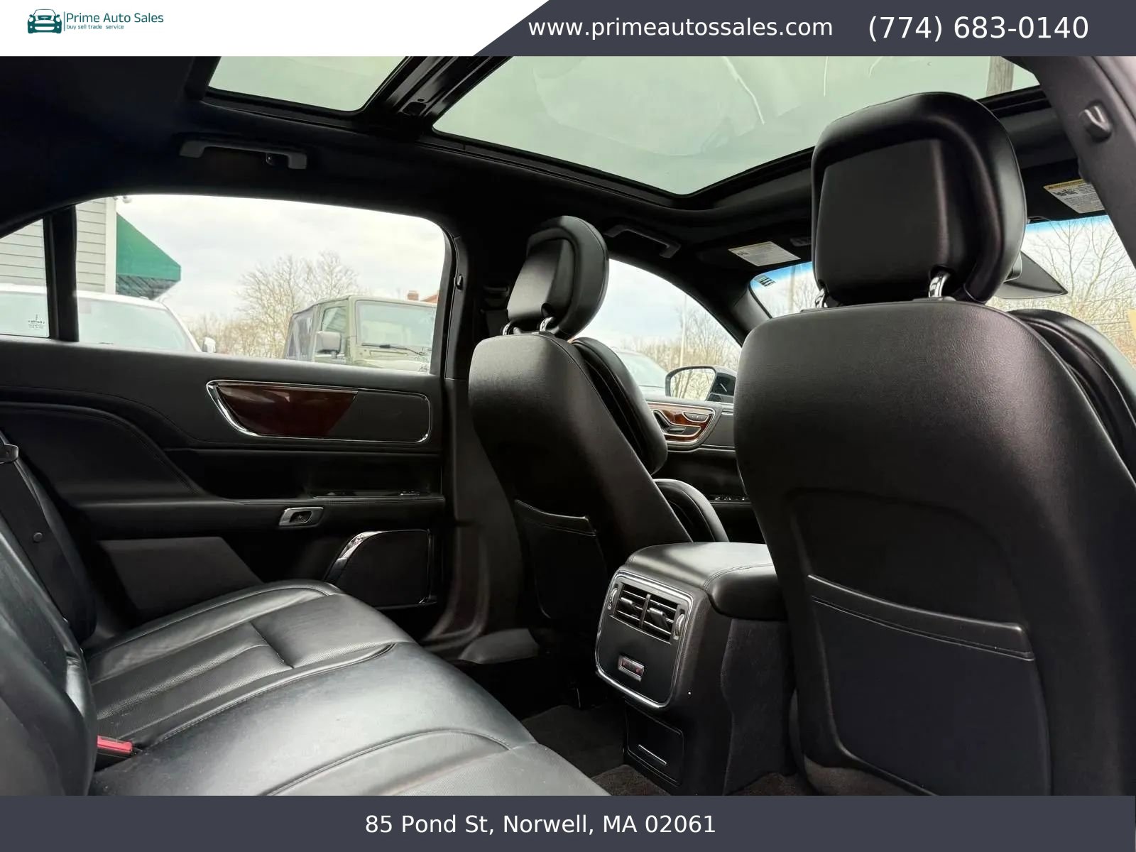Used 2017 Lincoln Continental Select w/ Climate Package image 25
