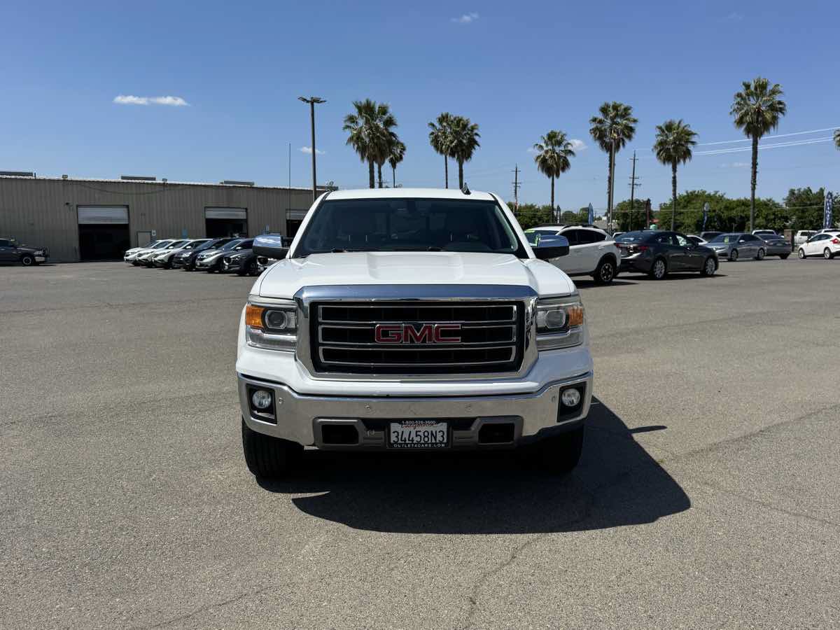 Used 2015 GMC Sierra 1500 SLT w/ SLT Crew Cab Value Package AWD/4WD image 4