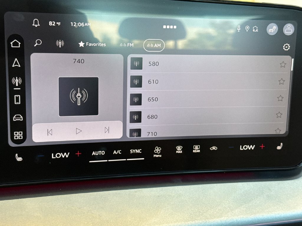 New 2026 Audi Q3 quattro 2.0T AWD/4WD image 18