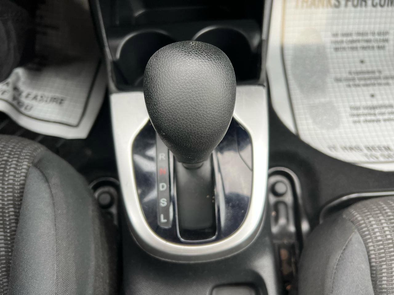Used 2015 Honda Fit LX image 30