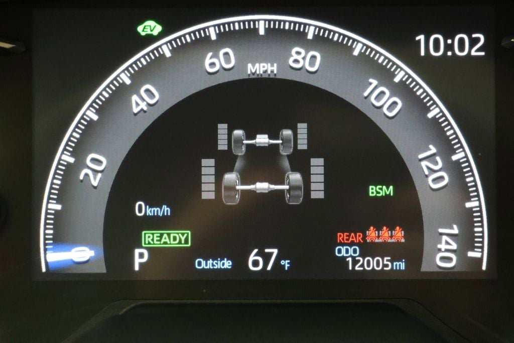 Used 2025 Toyota RAV4 XSE w/ Weather Package AWD/4WD image 18