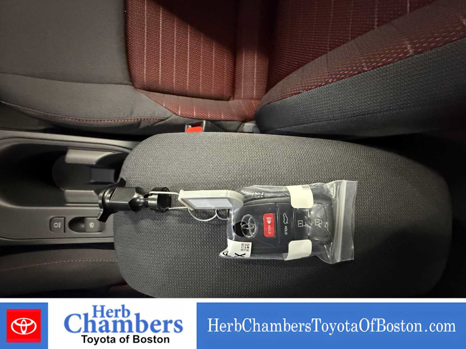 Used 2026 Toyota Corolla SE w/ SE Package FWD image 10