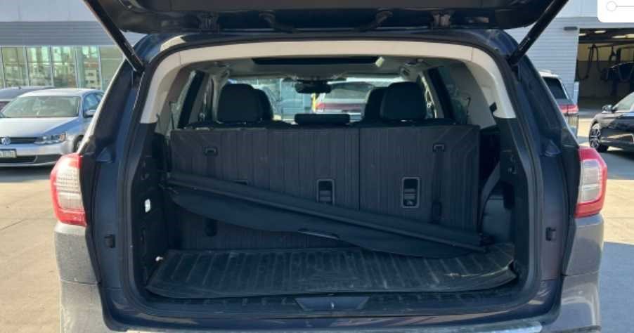 Used 2023 Subaru Ascent Limited w/ Technology Package image 7