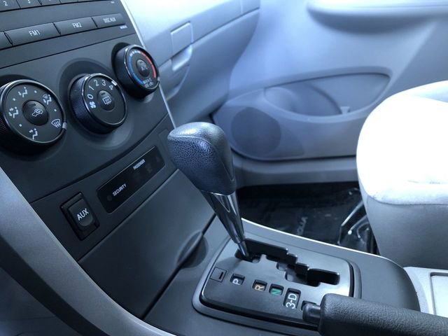 Used 2009 Toyota Corolla LE FWD image 28