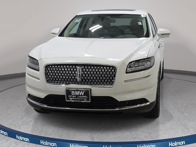 Used 2023 Lincoln Nautilus Reserve FWD image 3