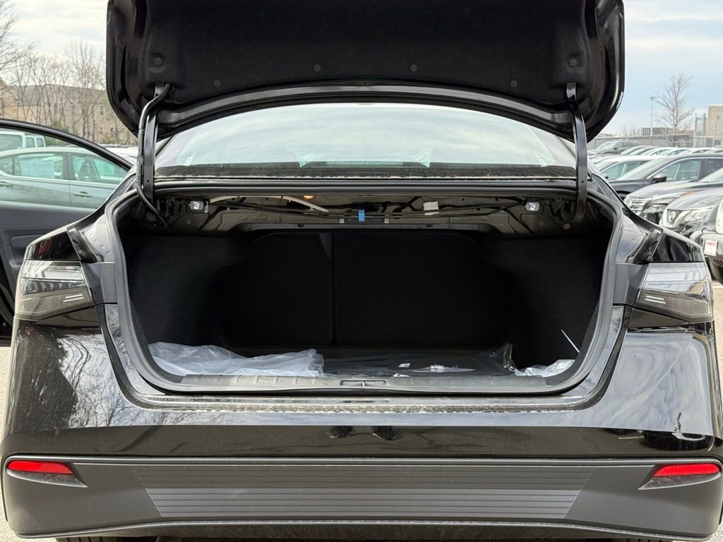 New 2026 Nissan Sentra SV w/ Floor Mat Package image 21