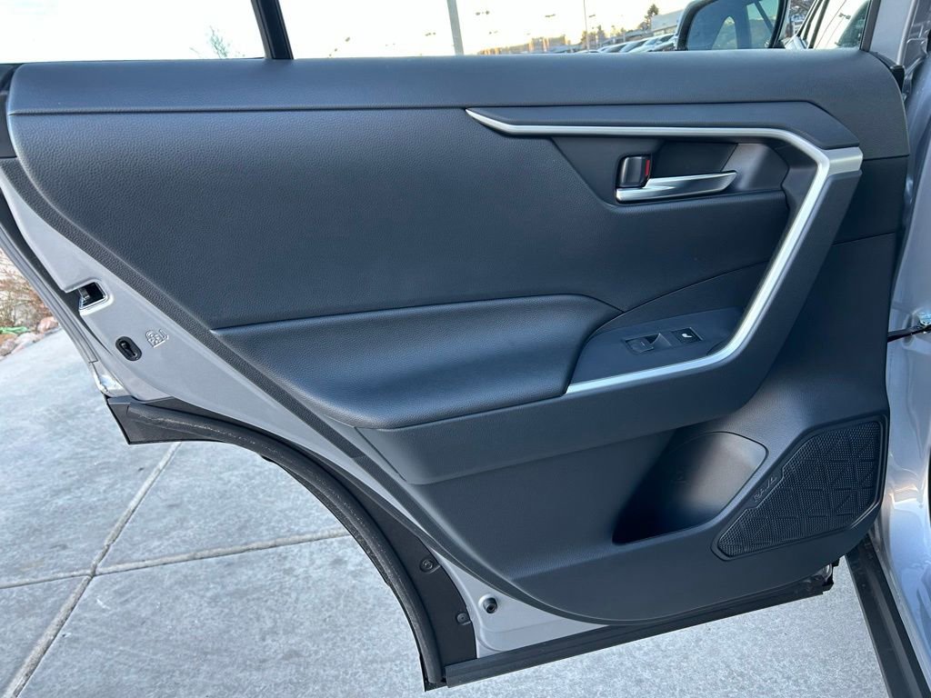 Used 2025 Toyota RAV4 SE w/ Weather & Moonroof Package image 22