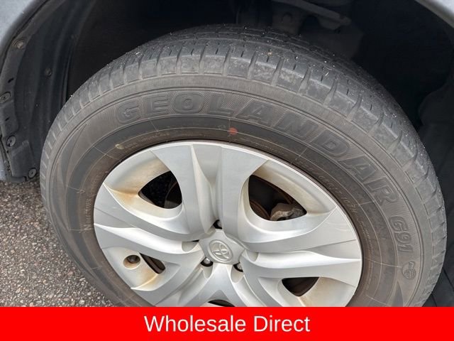 Used 2013 Toyota RAV4 LE image 9