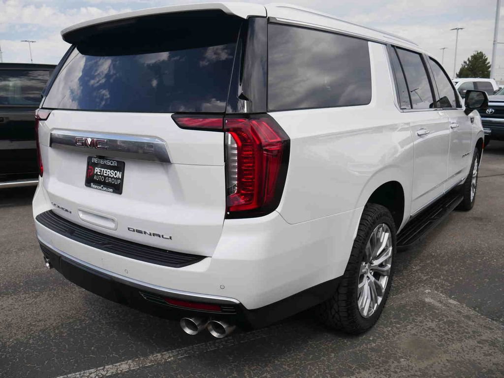 Used 2024 GMC Yukon XL Denali AWD/4WD image 22