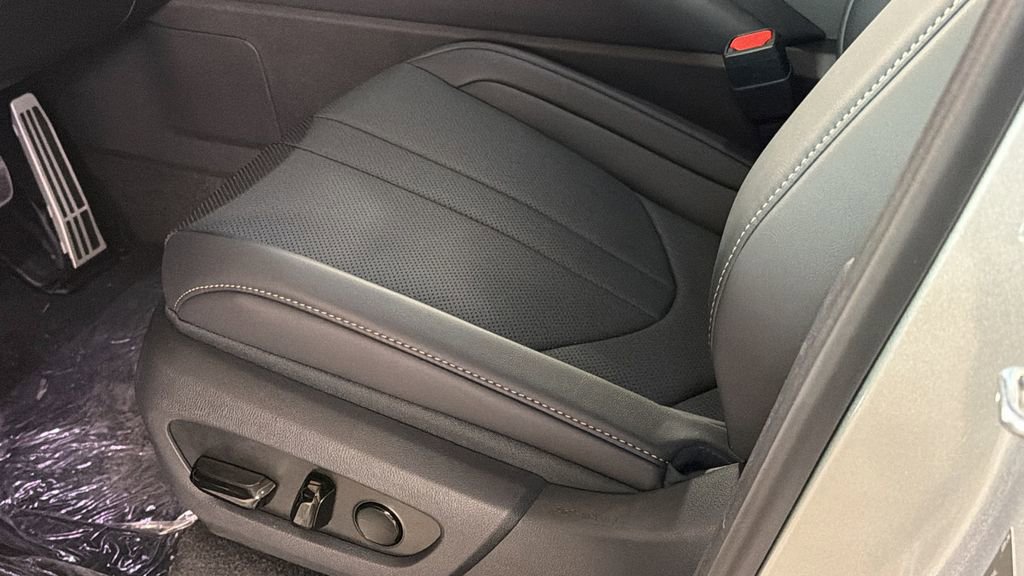 New 2026 Lexus TX 500h AWD image 16