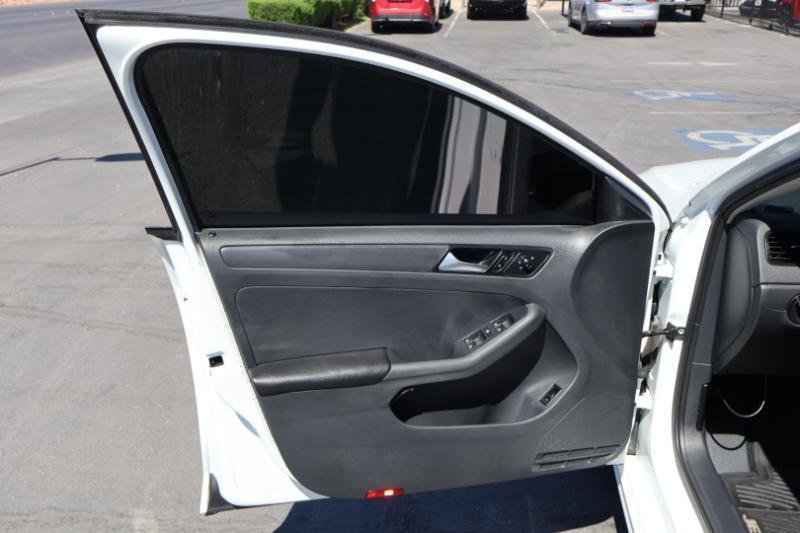 Used 2016 Volkswagen Jetta S FWD image 10