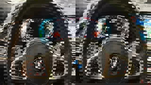 Used 2023 BMW X6 M50i w/ Executive Package image 15