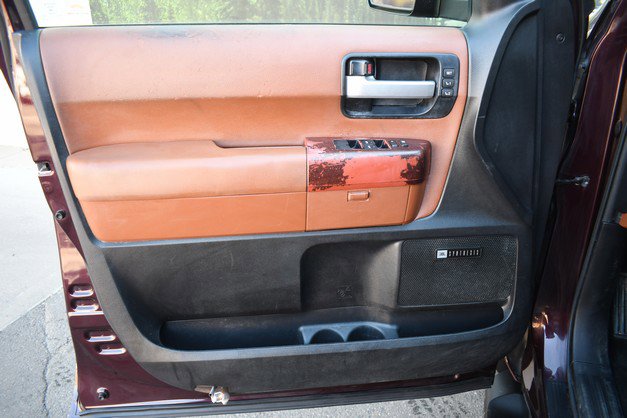 Used 2014 Toyota Sequoia Platinum image 13