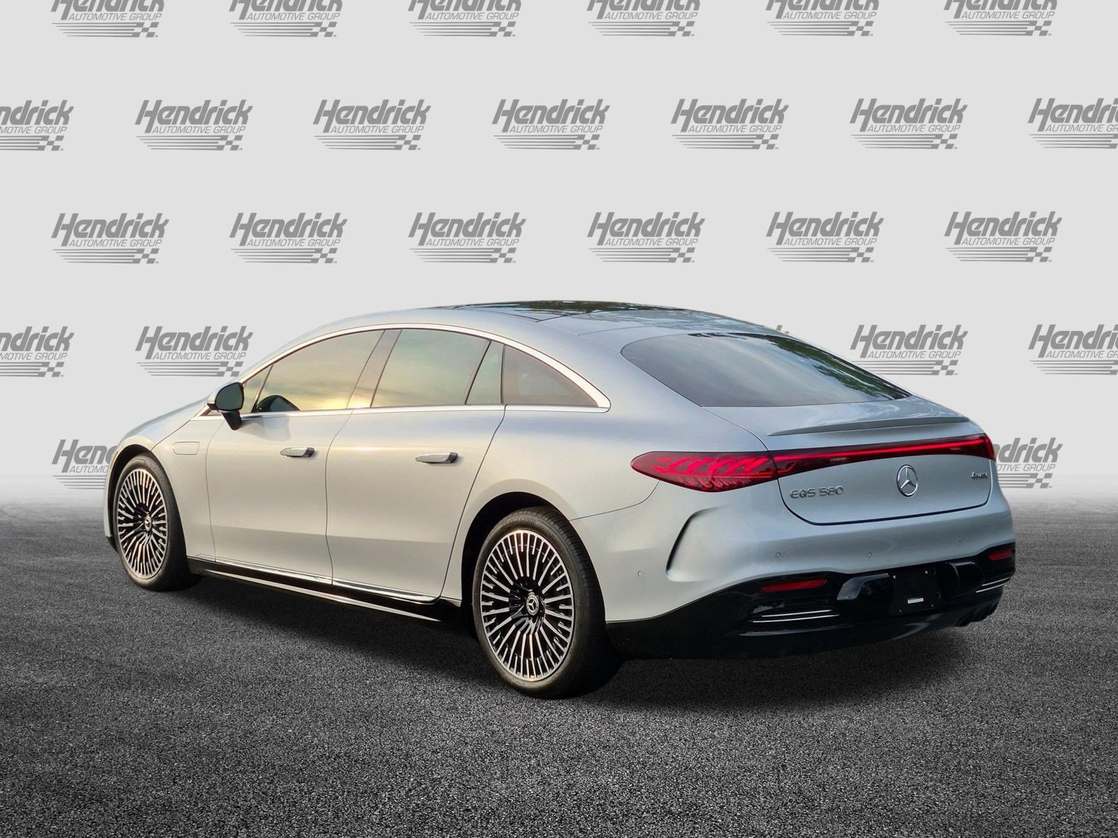 Used 2022 Mercedes-Benz EQS 580 4MATIC Sedan image 8
