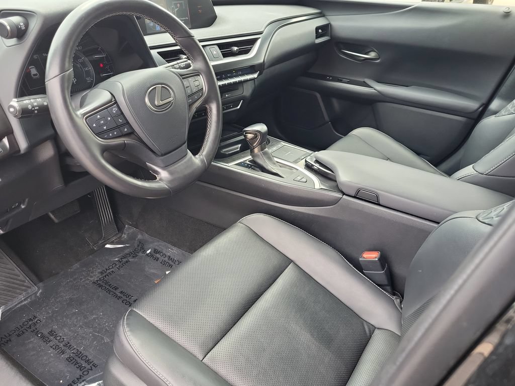 Used 2019 Lexus UX 250h AWD/4WD image 12